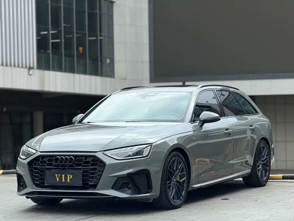 Audi A4 2021