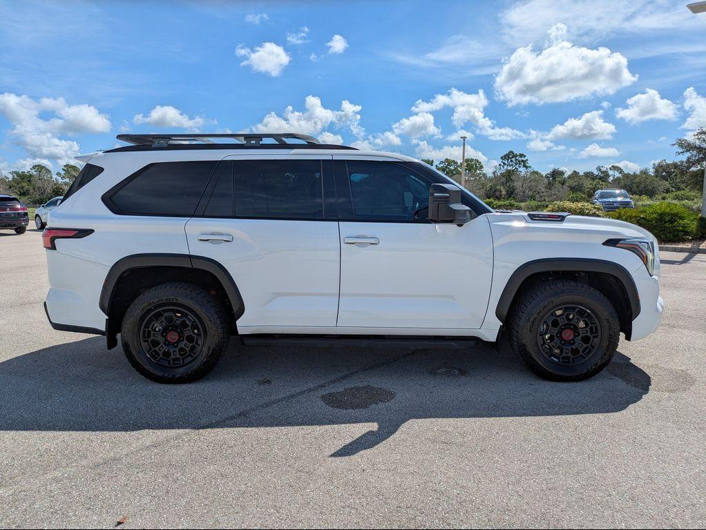 Toyota Sequoia 2023