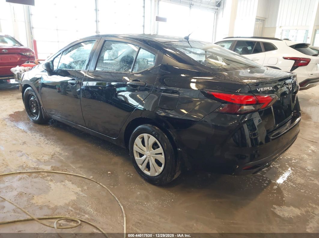 Nissan Versa 2025