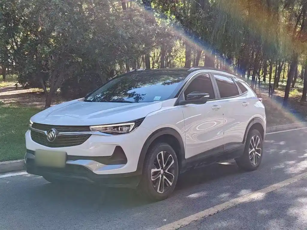 Buick Encore 2023