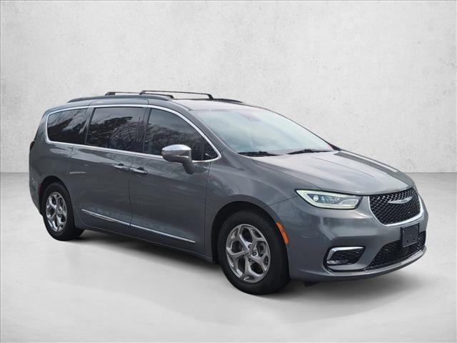 Chrysler Pacifica 2022