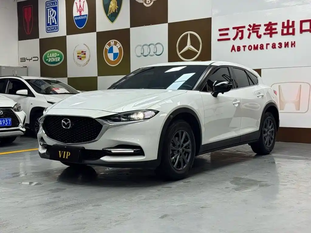 Mazda CX-4 2023