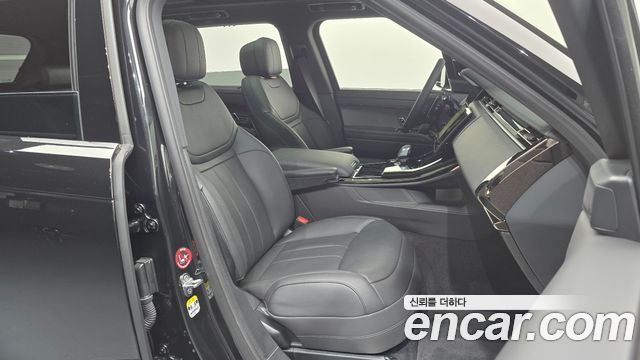 Land Rover Range Rover Sport 2026