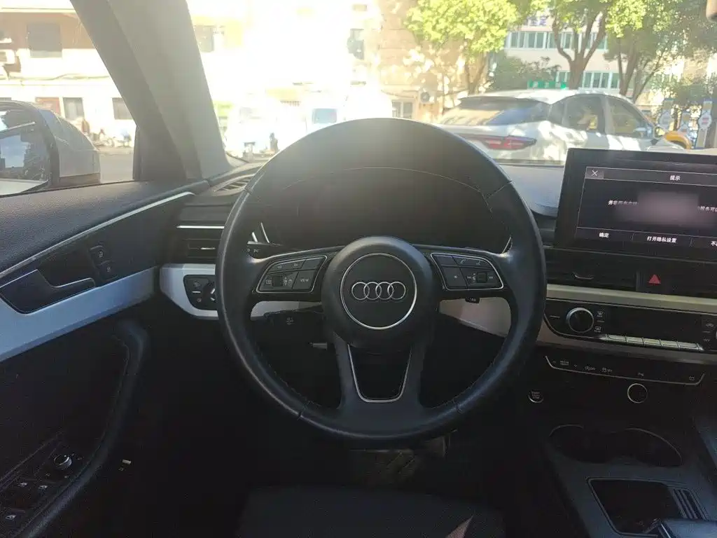 Audi A4 2022
