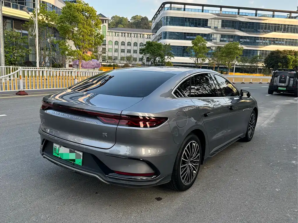 BYD Han 2023
