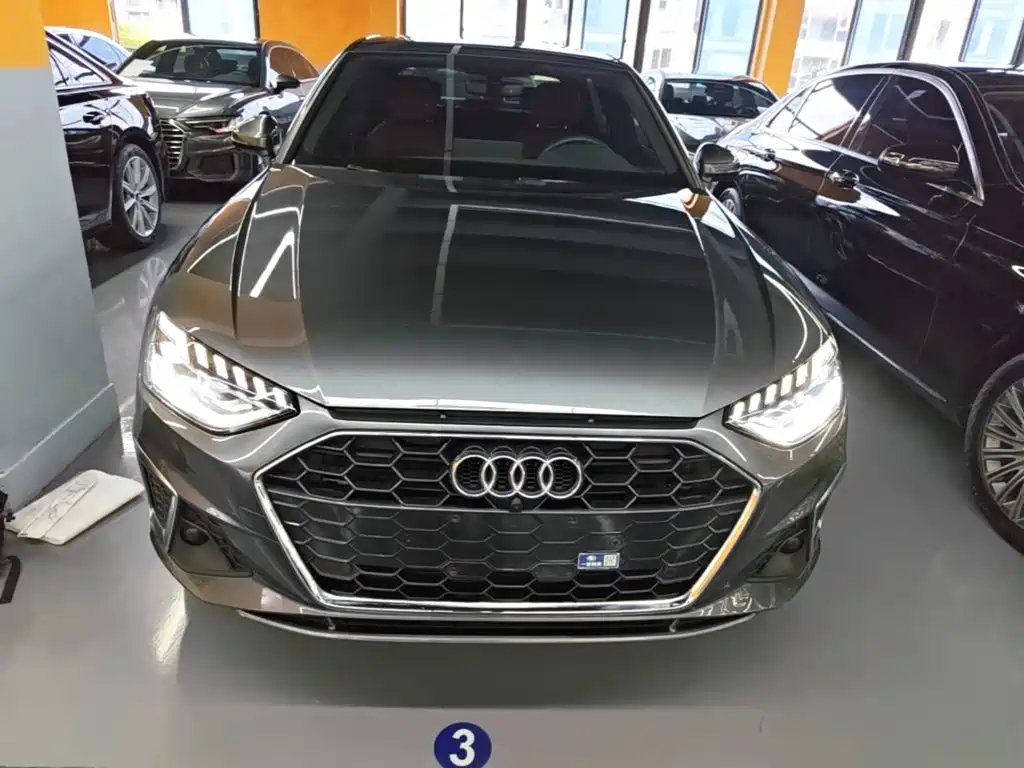 Audi A4 2022