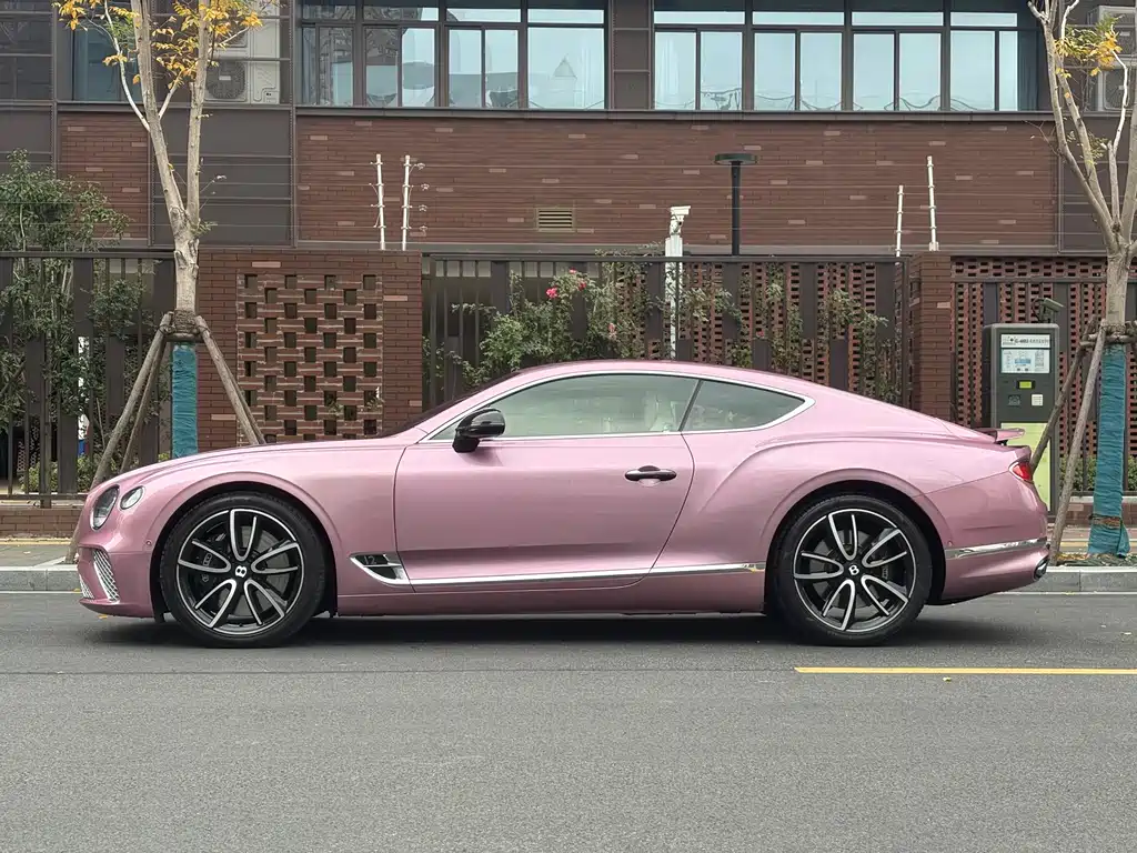 Bentley Continental 2020