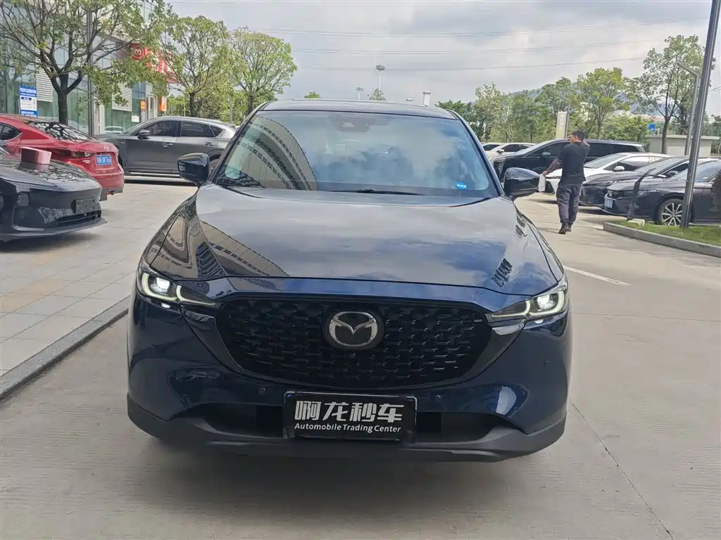 Mazda CX-5 2025