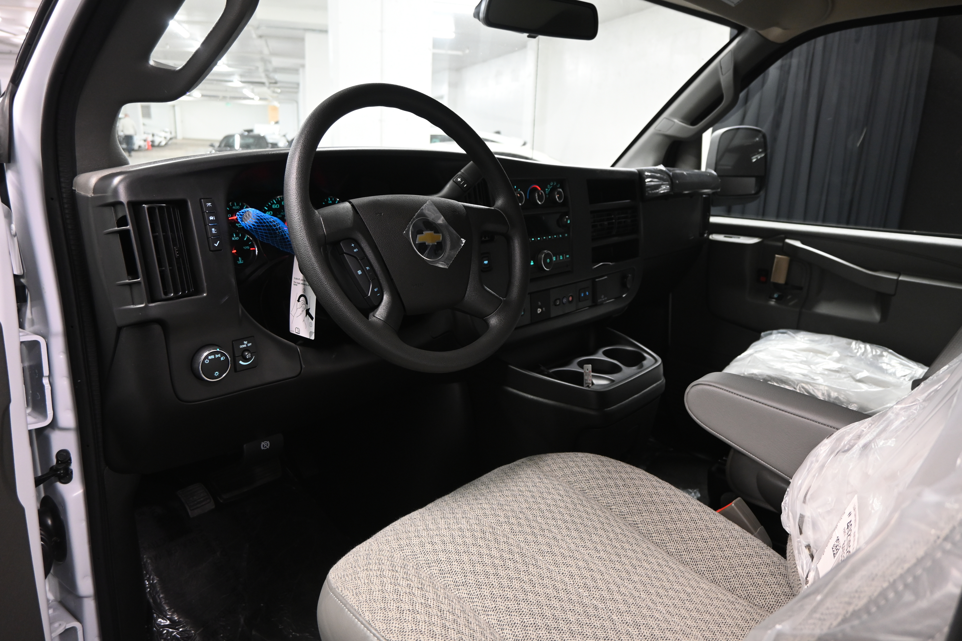 Chevrolet Express 2025