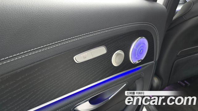 Mercedes-Benz E-Класс 2022