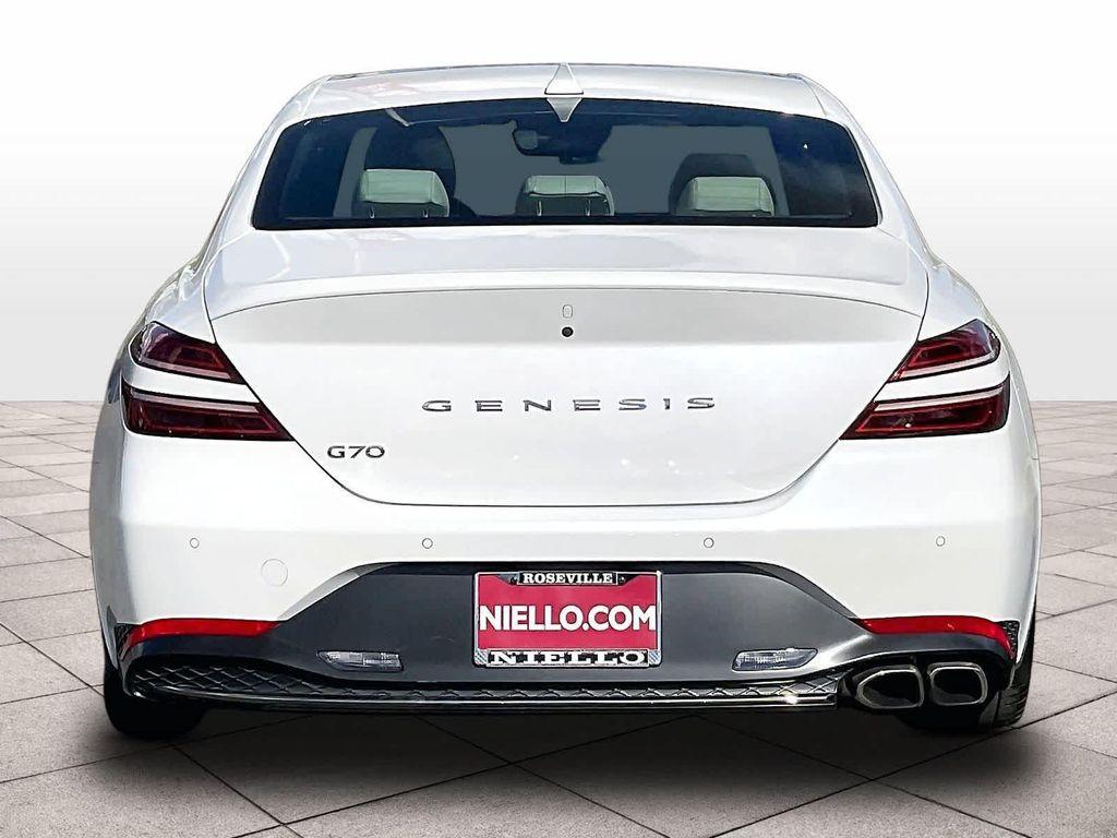 Genesis G70 2023