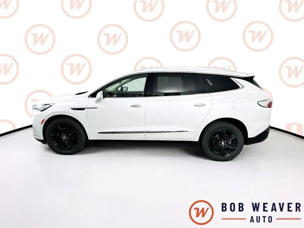 Buick Enclave 2023