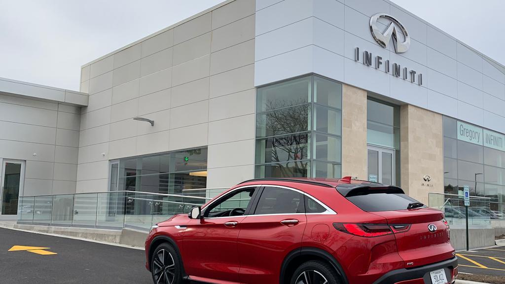 Infiniti Q60 2022