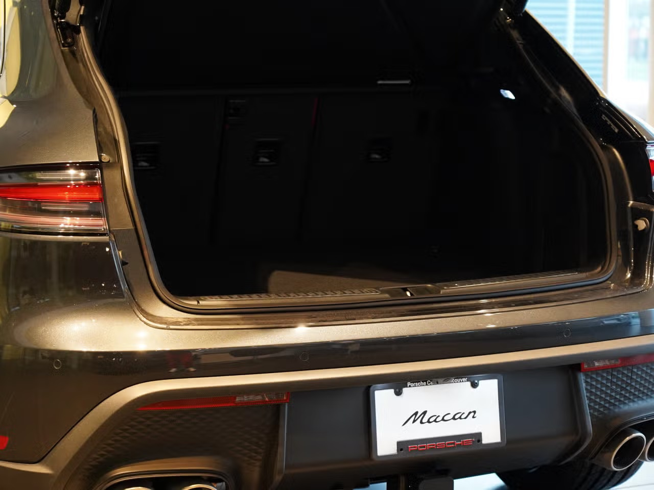 Porsche Macan 2024