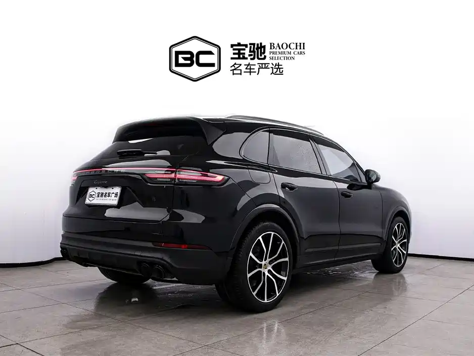 Porsche Cayenne 2023
