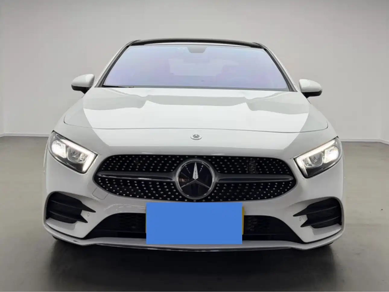 Mercedes-Benz A-Класс 2022