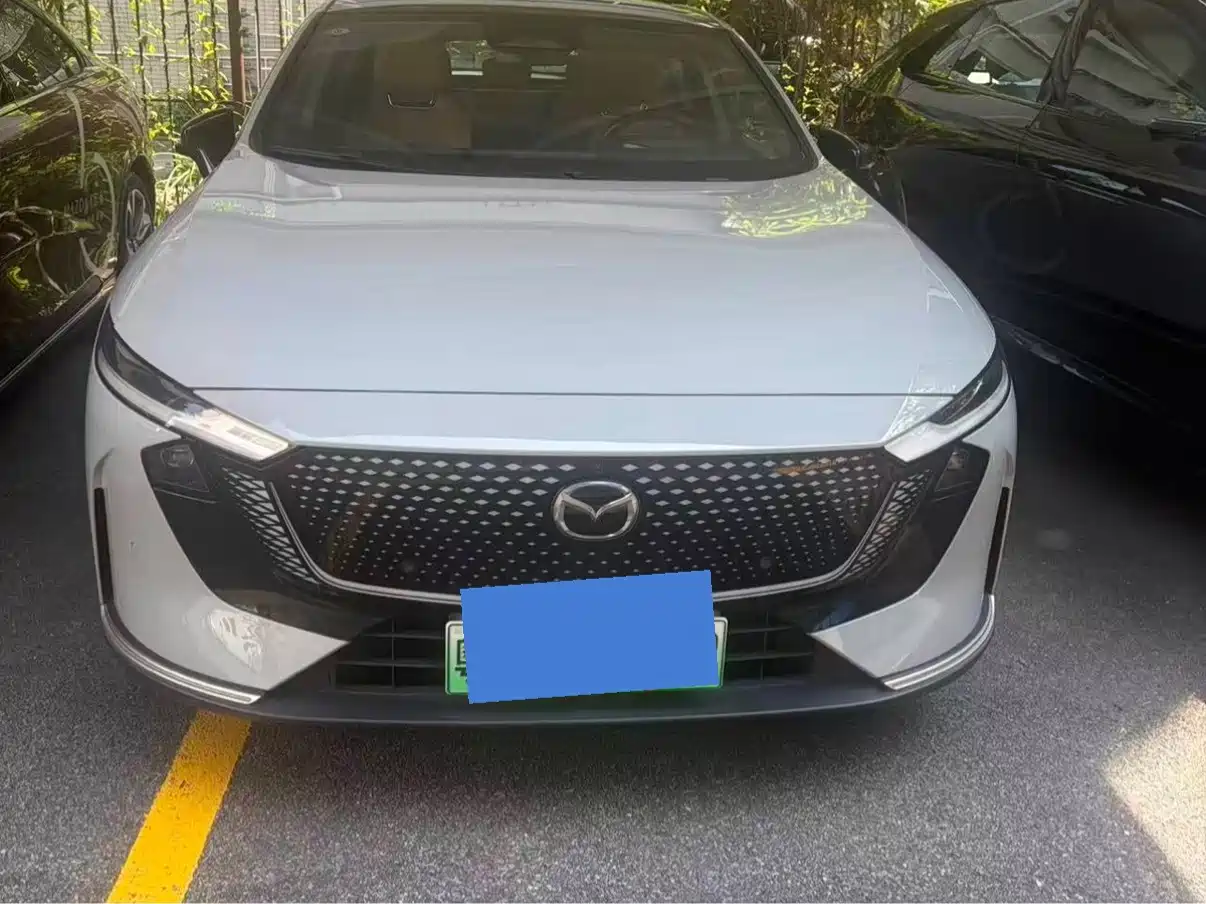 Mazda EZ-6 2024