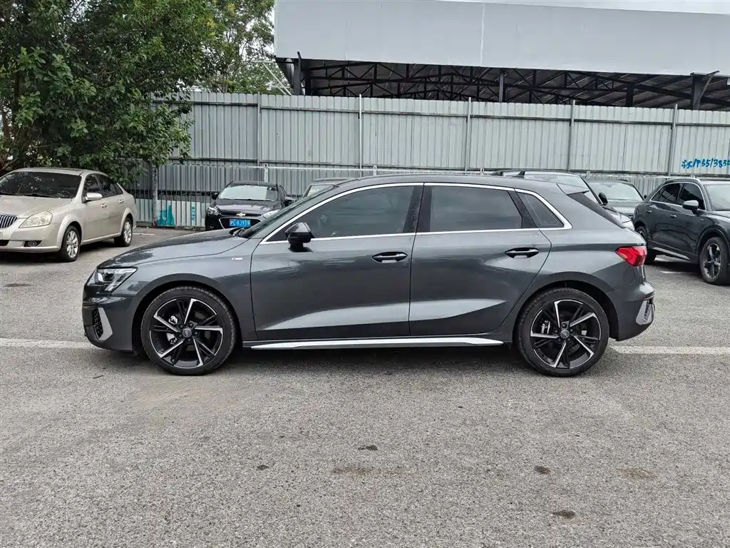 Audi A3 2021