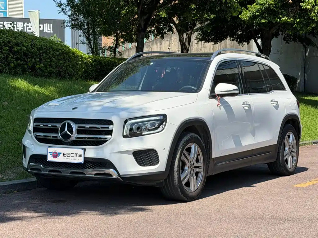 Mercedes-Benz GLB 2021