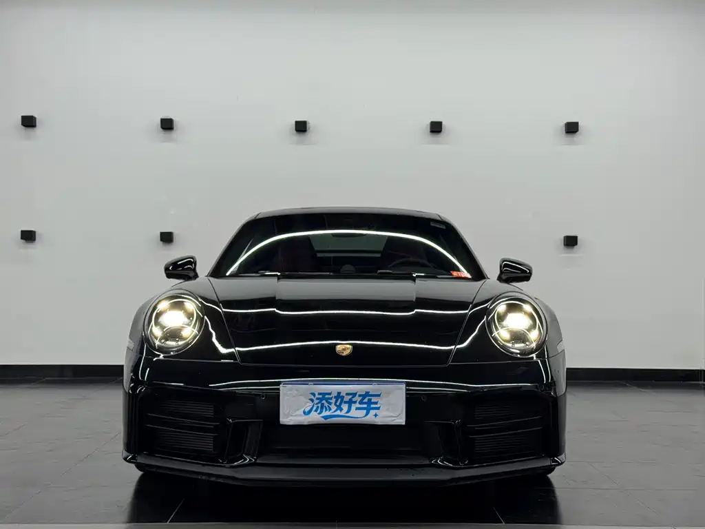 Porsche 911 2025