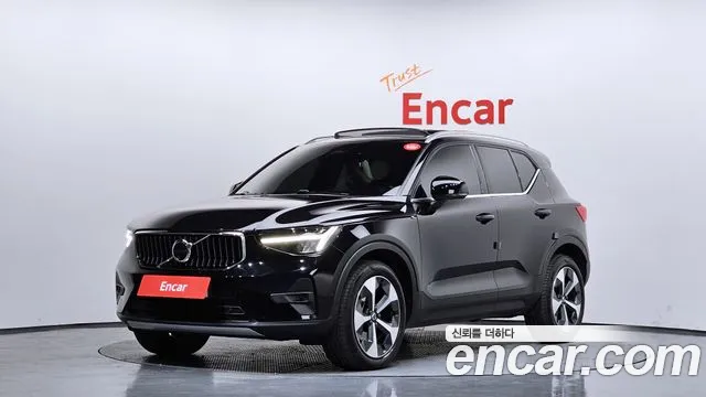 Volvo XC40 2023
