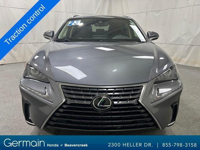 Lexus NX 300 2021