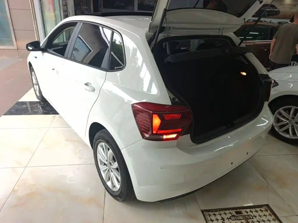 Volkswagen Polo 2021