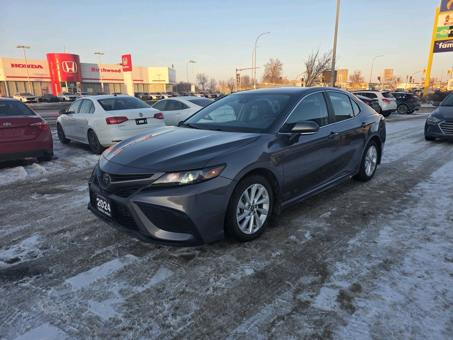 Toyota Camry 2024