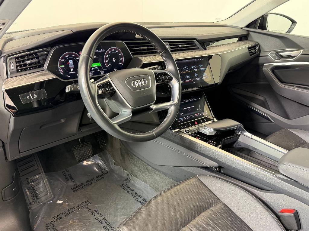 Audi e-tron 2021