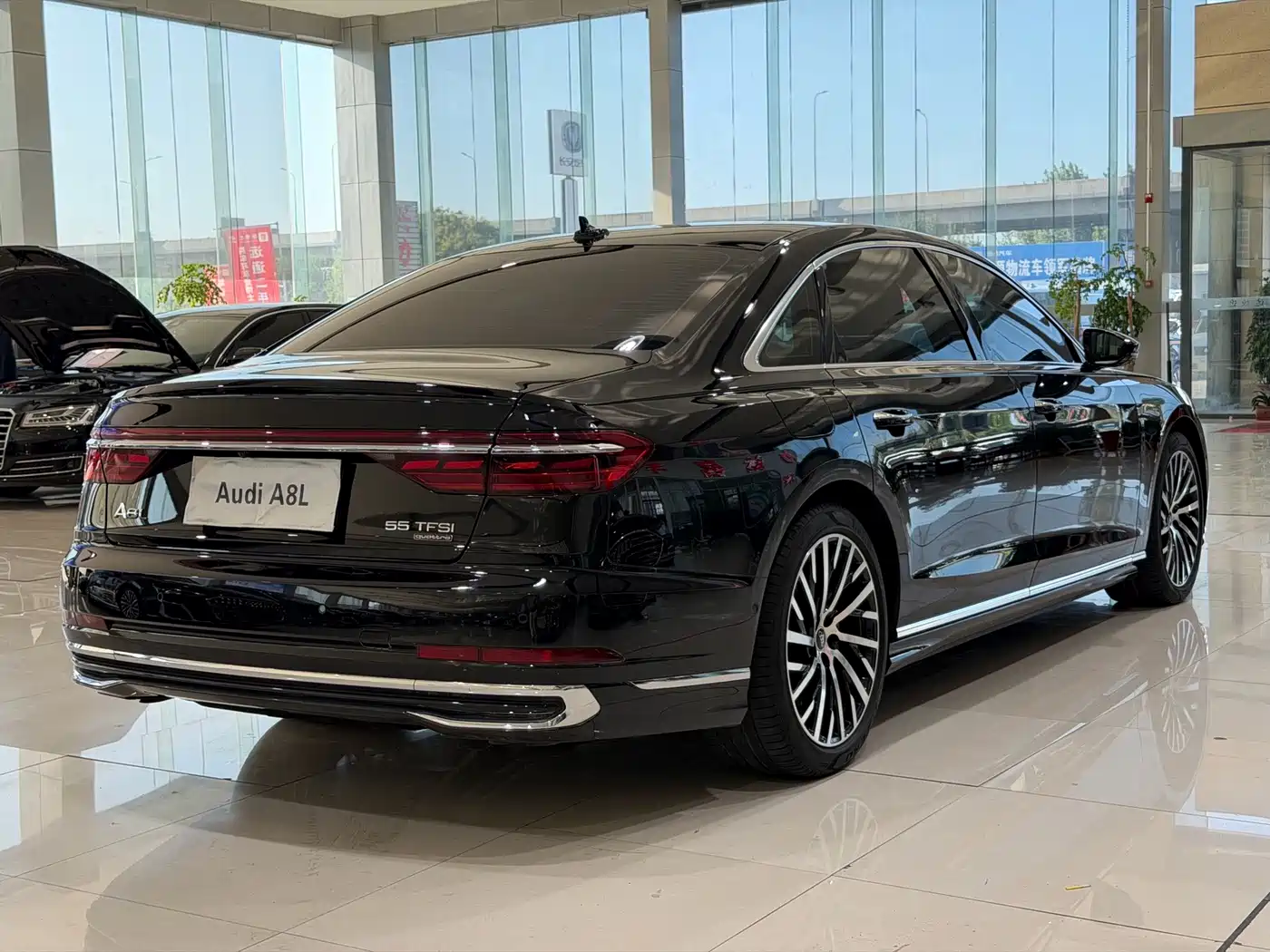 Audi A8 2024