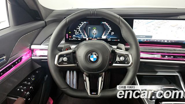 BMW 7 серии 2023