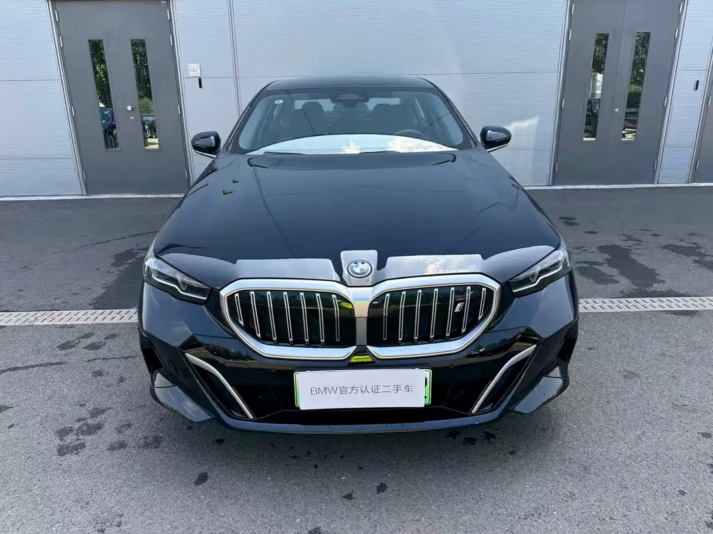 BMW i5 2025