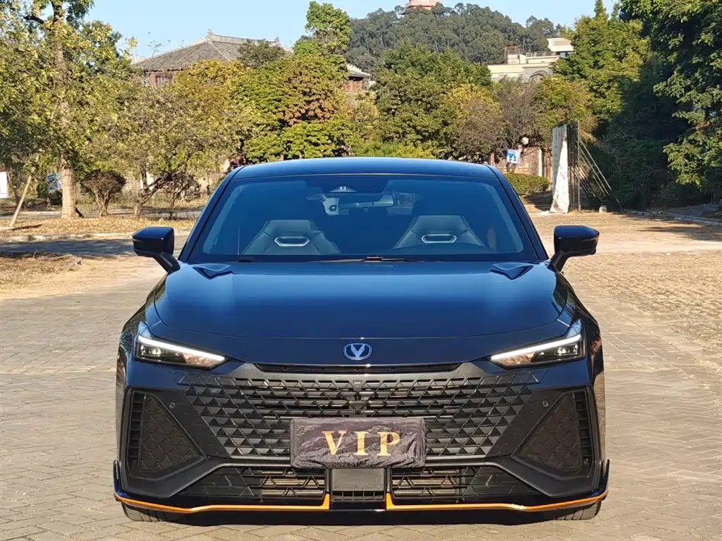 Changan UNI-V 2022