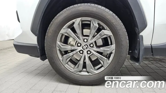 Toyota RAV4 2024