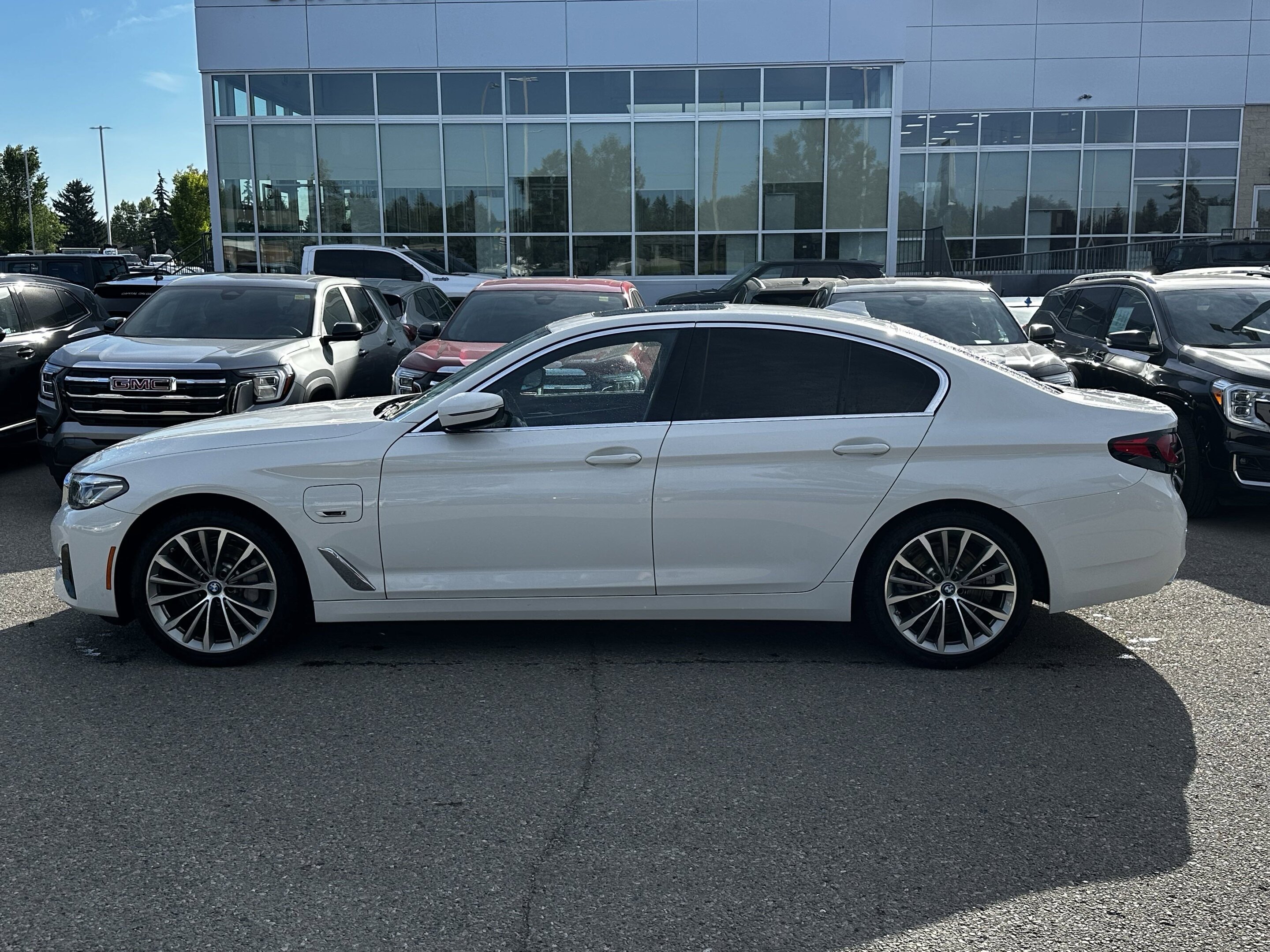 BMW 5 серии 2023