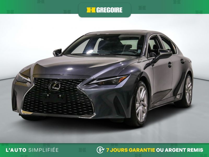Lexus IS 2022