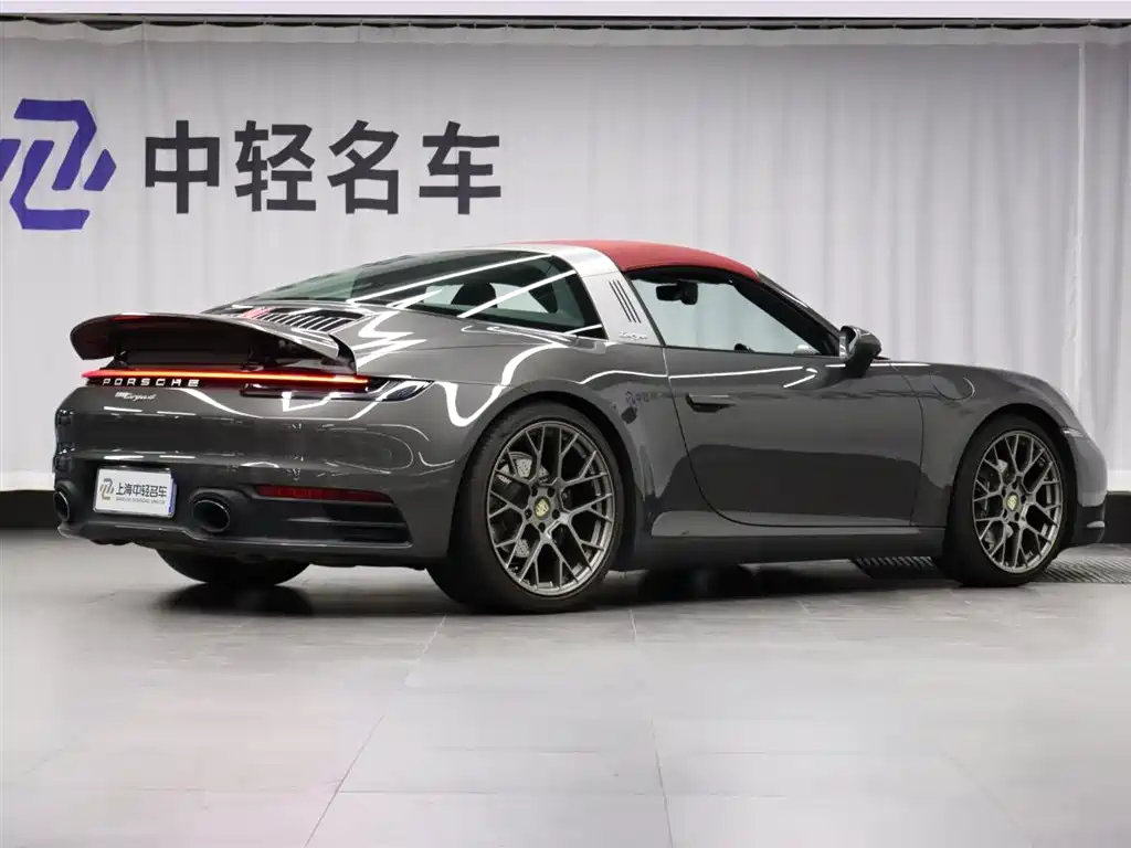 Porsche 911 2022