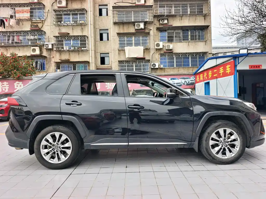 Toyota Wildlander 2021
