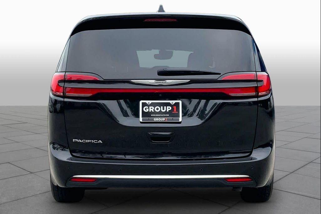 Chrysler Pacifica 2023