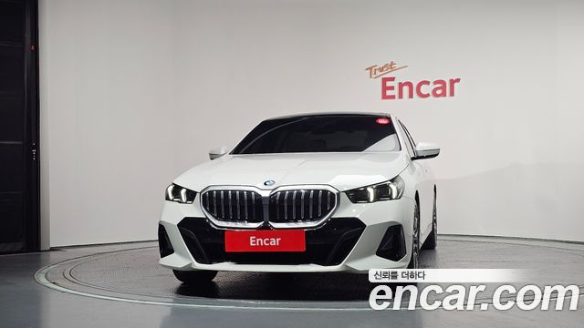 BMW 5 серии 2025
