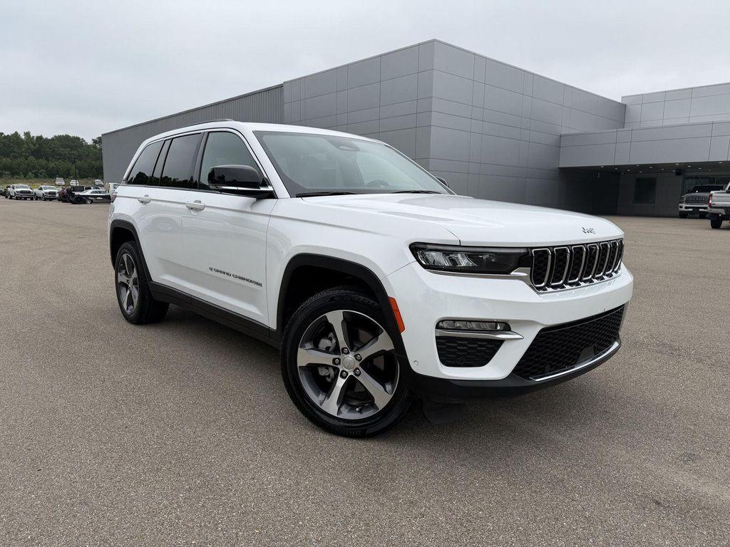 Jeep Grand Cherokee 2023