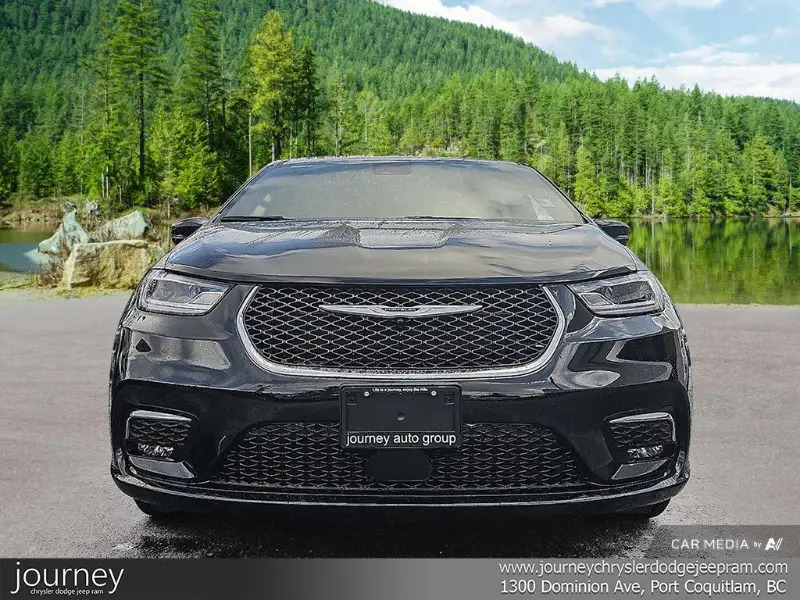 Chrysler Pacifica 2024