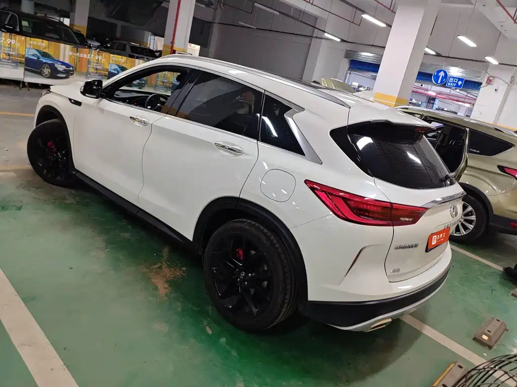 Infiniti QX50 2024