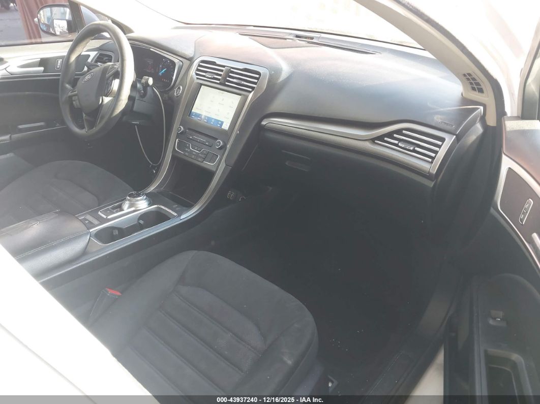Ford Fusion 2020