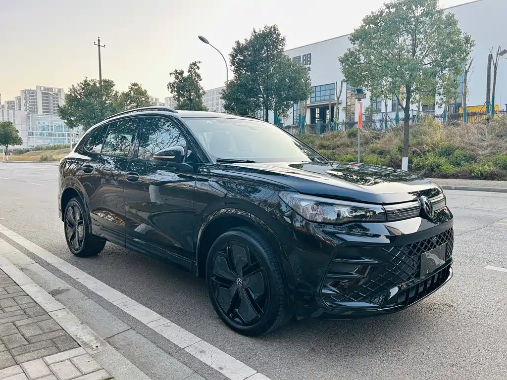 Volkswagen Tiguan 2024