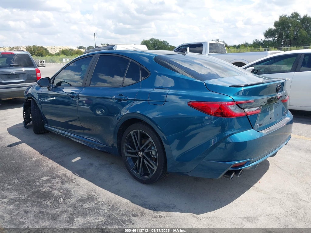 Toyota Camry 2026