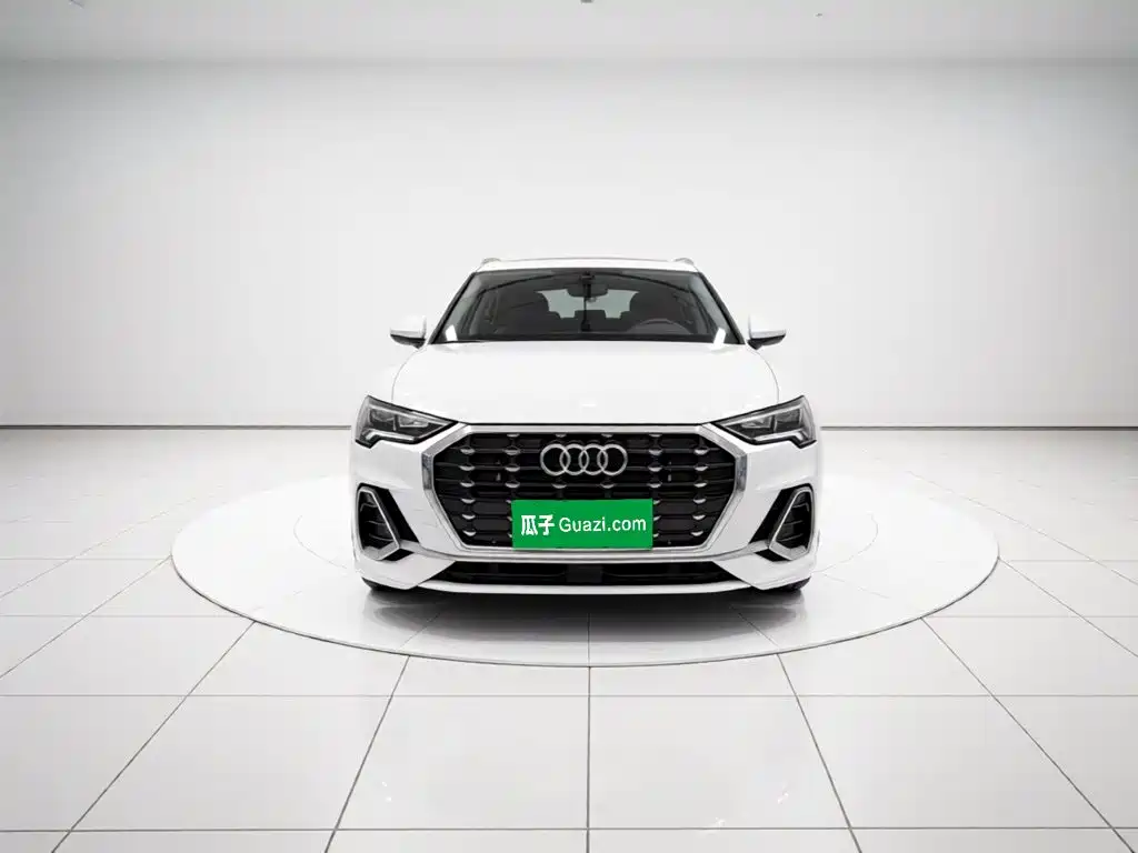 Audi Q3 2021