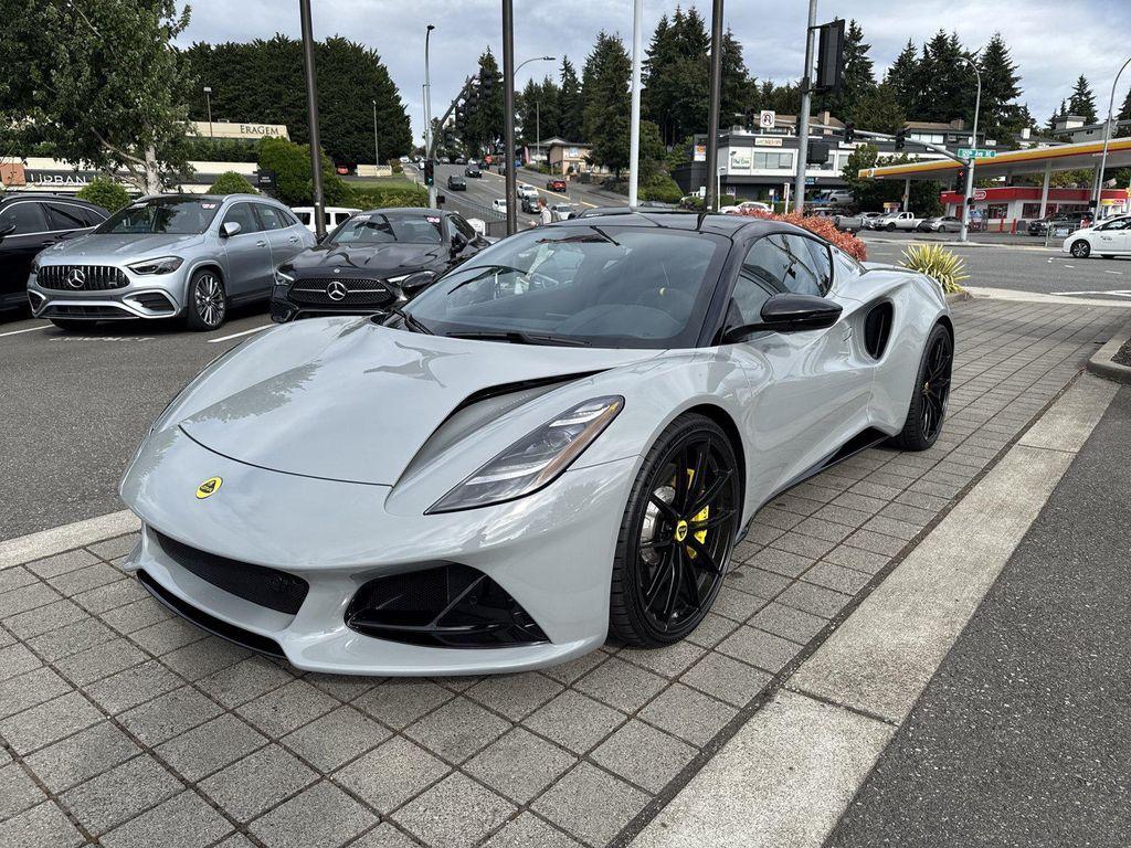 Lotus Emira 2024