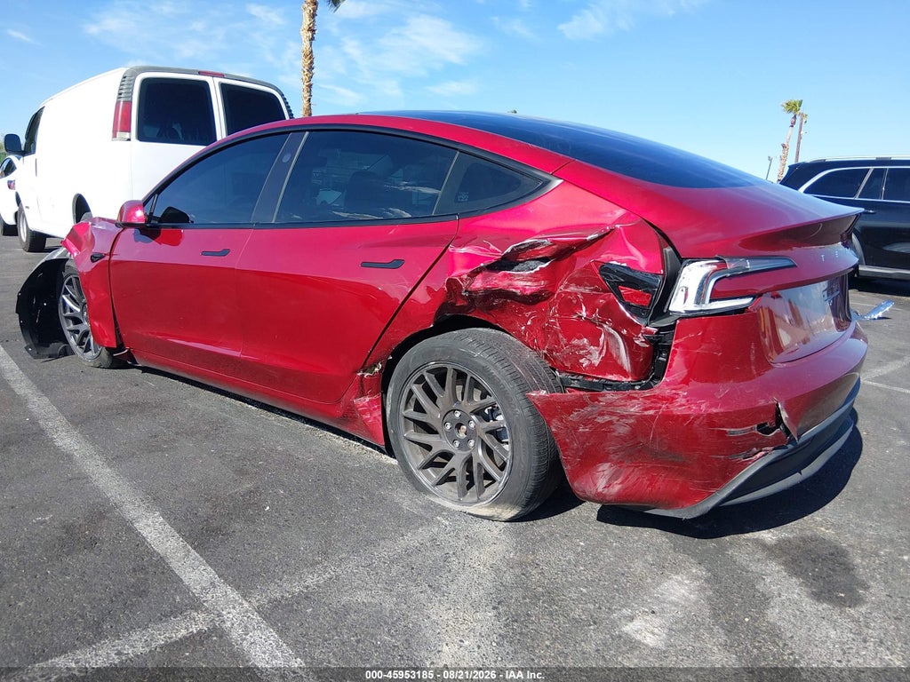 Tesla Model 3 2024