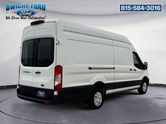 Ford Transit 2022